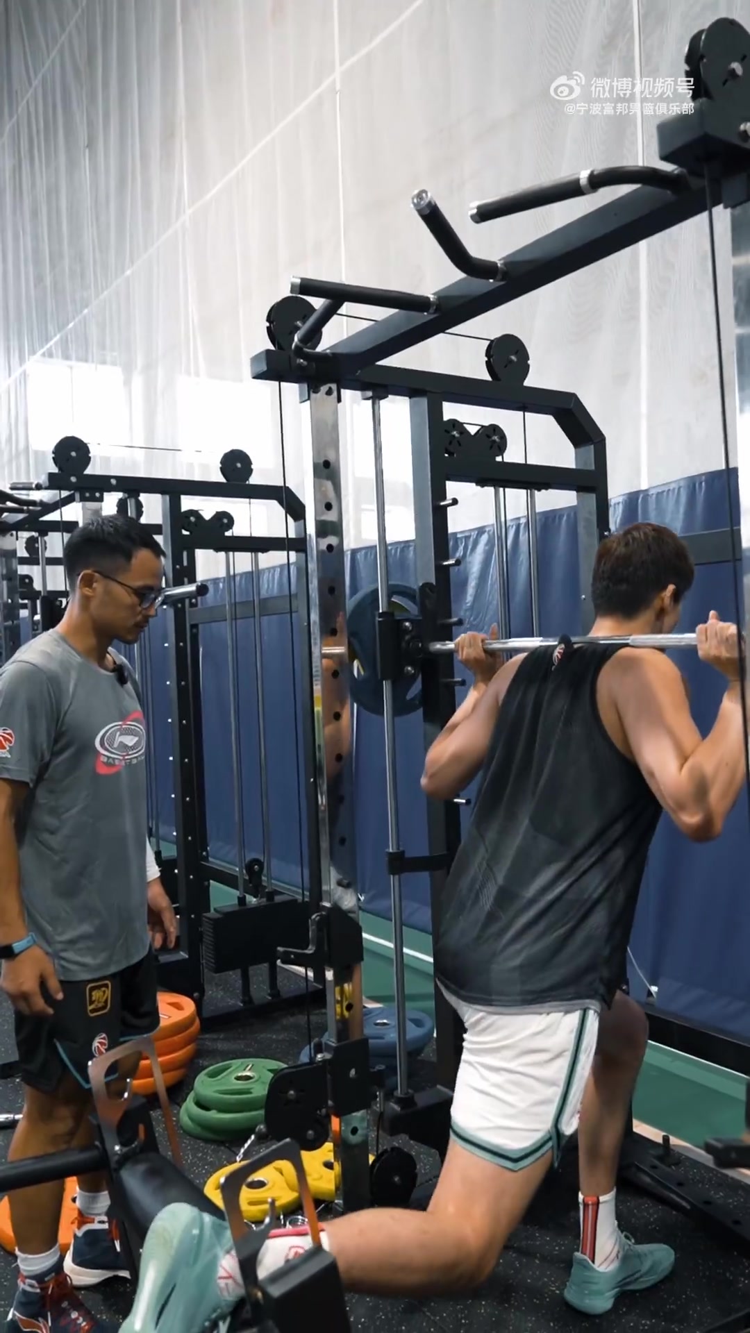 繼續(xù)補(bǔ)強(qiáng)！寧波男籃官方：與前中國男籃體能教練周翼完成簽約