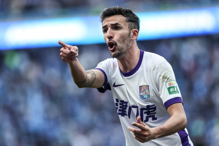 爭(zhēng)氣！球迷贊津門虎：太牛X了！你們用行動(dòng)回應(yīng)了一切